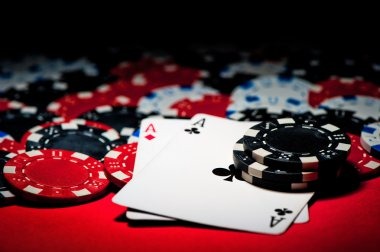 Dragon Tiger betting interface and card results Dragon Tiger betting interface and card results